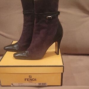 Vintage Fendi Black and Purple-grey Heeled Boots